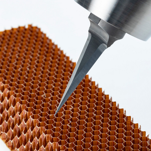 CERATIZIT Ultrasonic Cutting